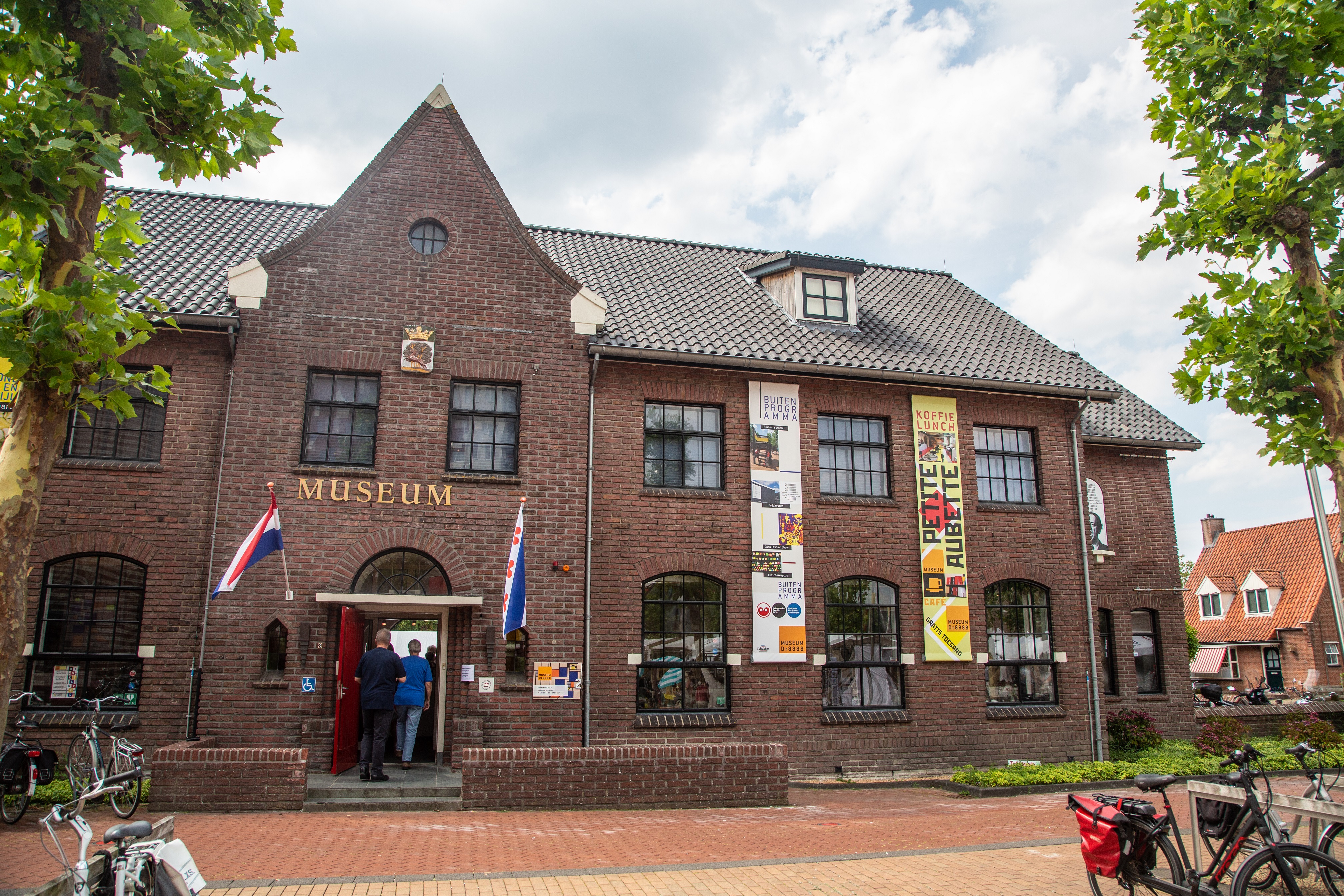 Museum Drachten (Dr8888) in het voormalige Franciscanenklooster