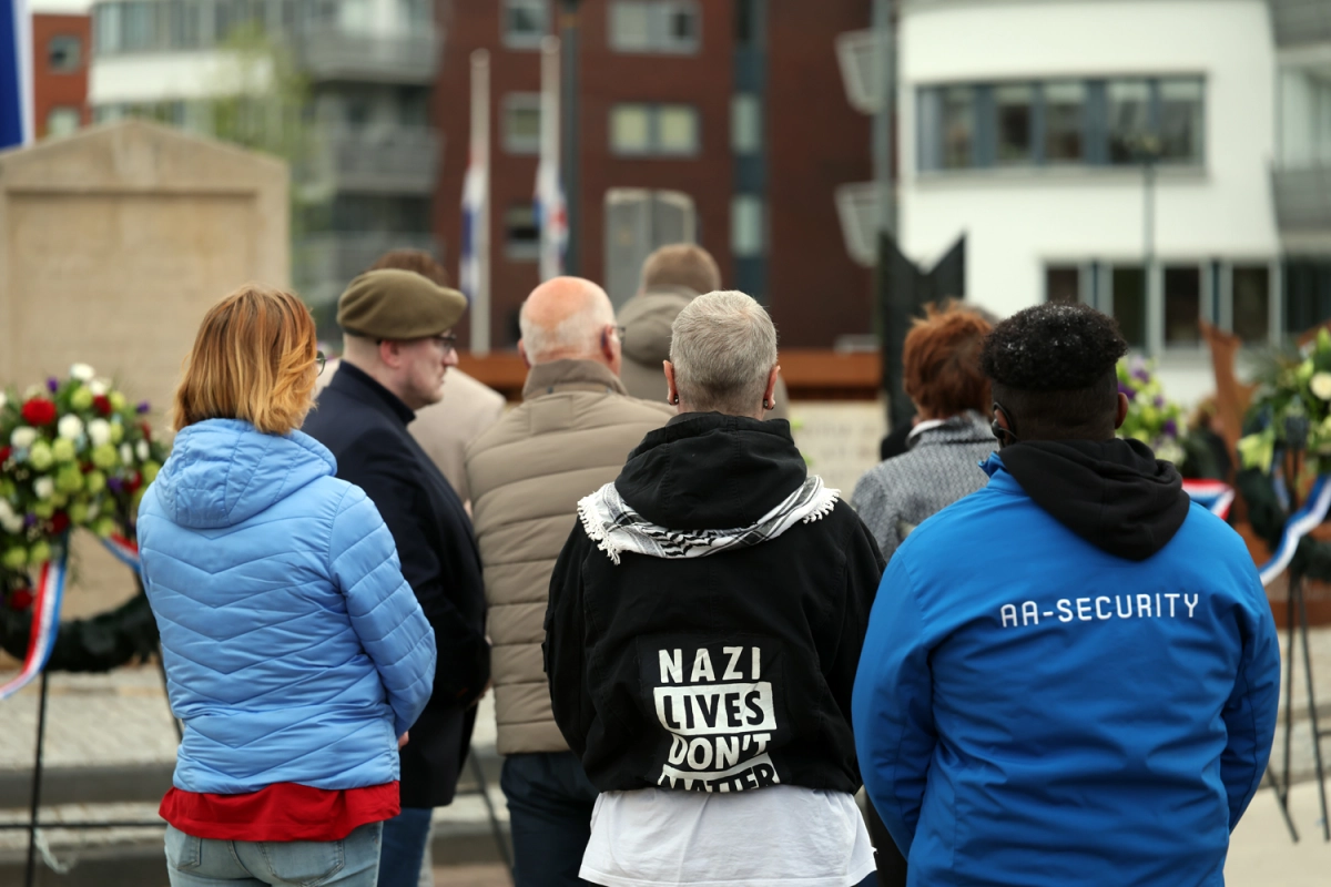 Vrouw opgepakt kort na dodenherdenking in Drachten