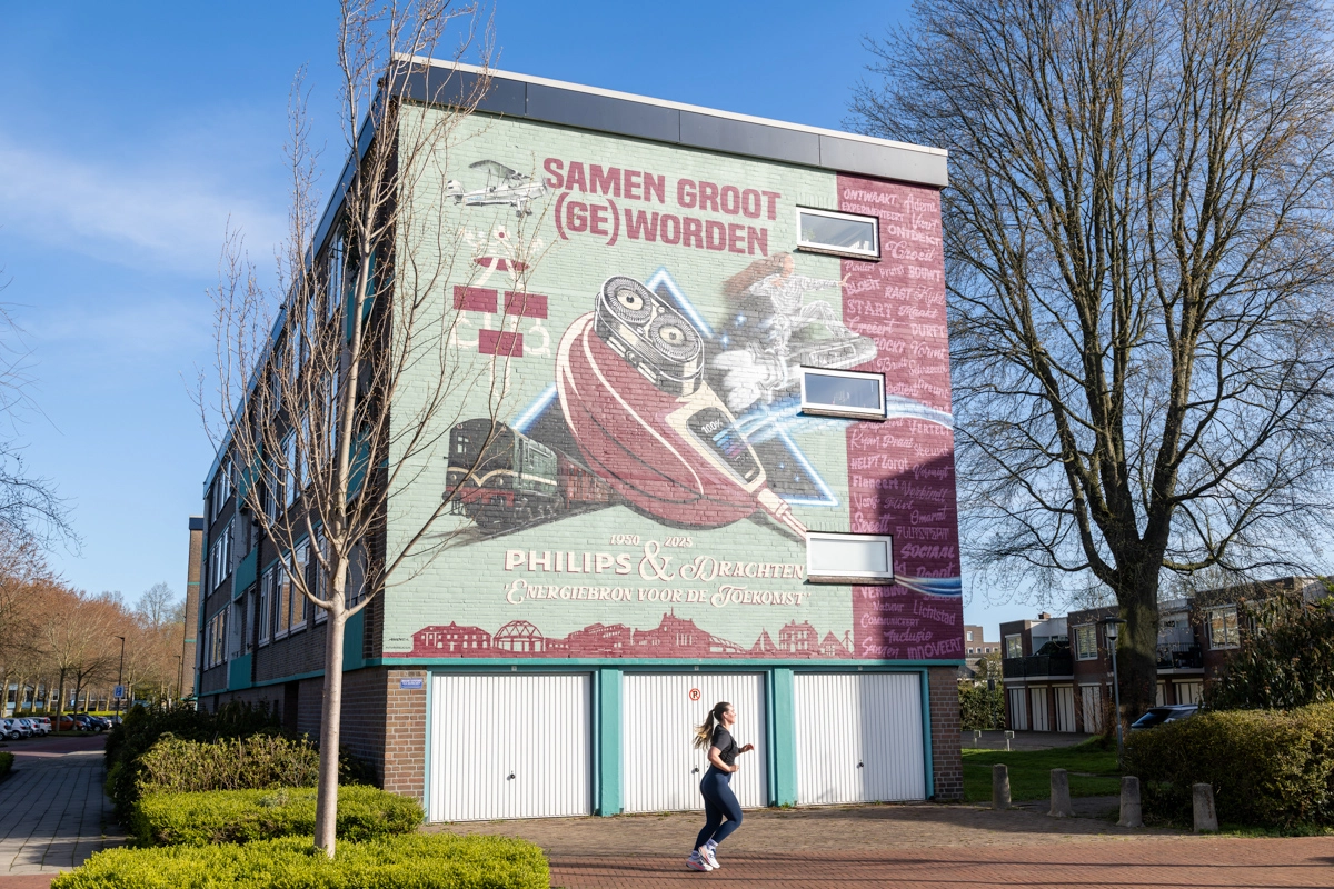 Nieuw kunstwerk ter ere van 75 jaar Philips in Drachten