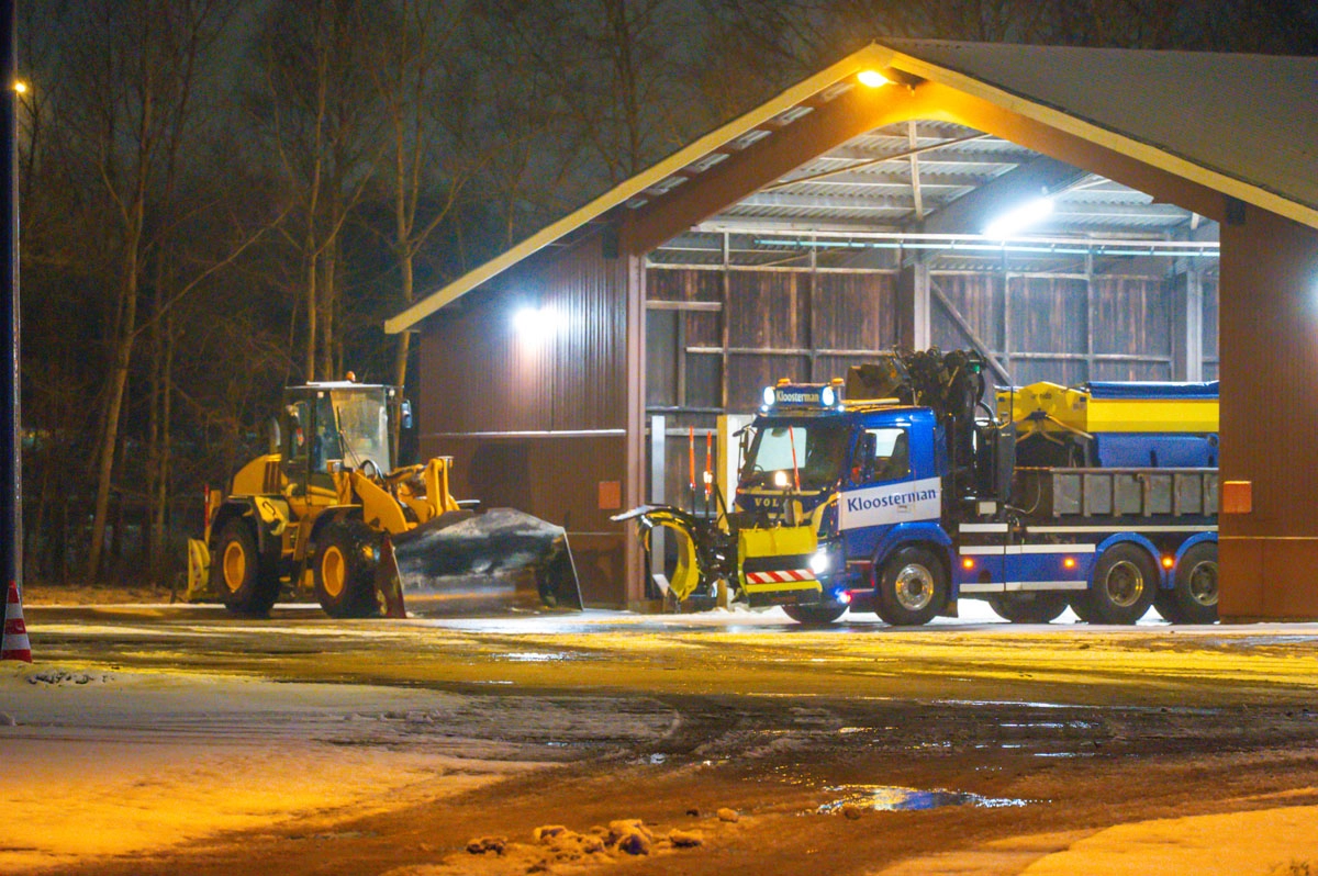 Drukte bij Rijkswaterstaat na dun laagje sneeuw in Friesland